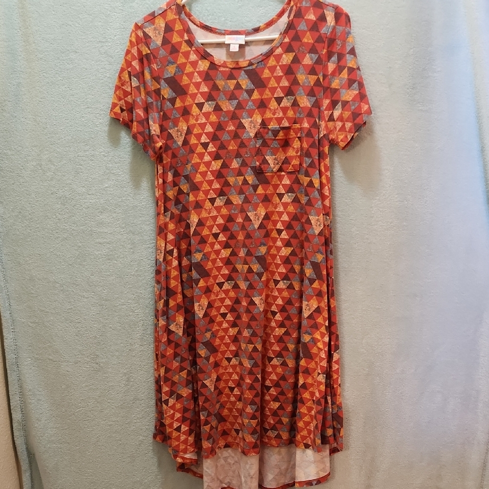 Vibrant Triangular Print Mini Dress - Red and Orange